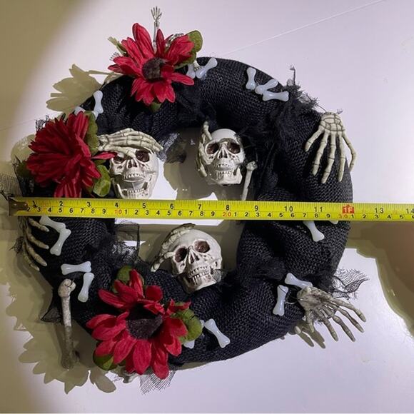 Handmade Wreath Halloween Skeleton Glow In The Dark Spooky - Picture 11 of 13